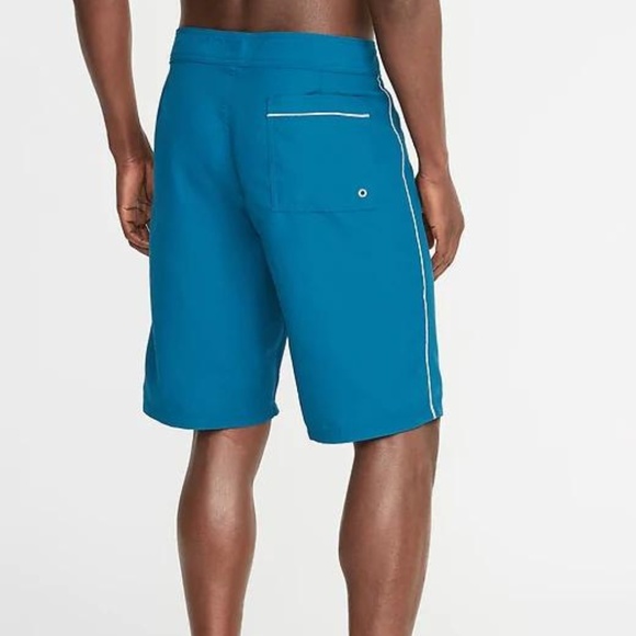 Old Navy Side-Piping Board Shorts for Men New - Picture 2 of 2
